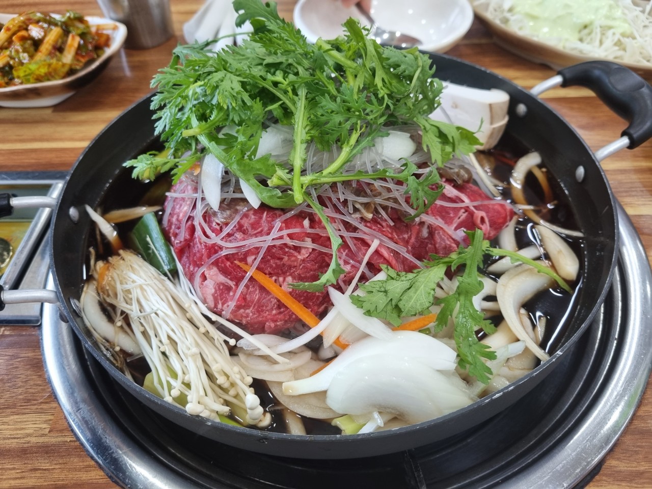 석식[무한리필 한우불고기전골]